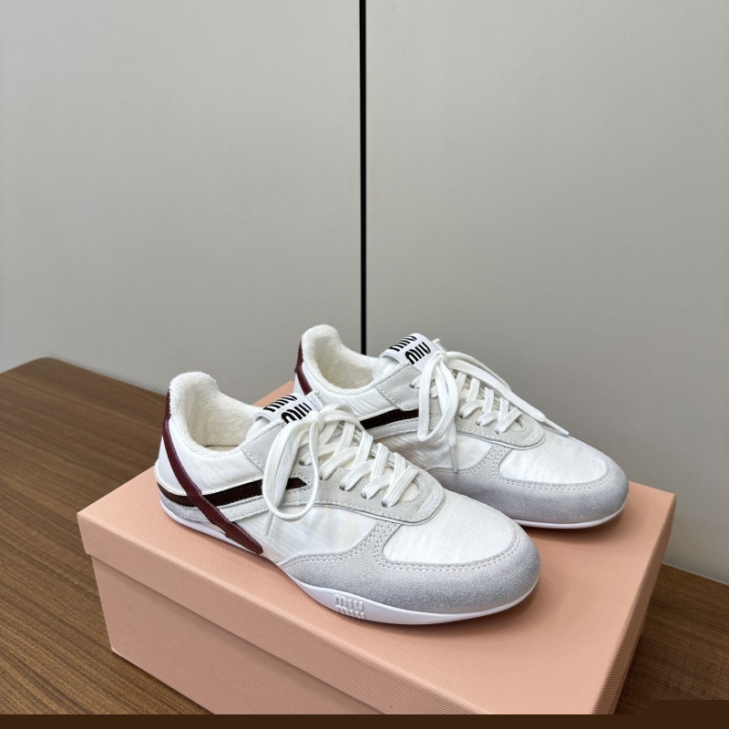 Miu Miu Casual Shoes